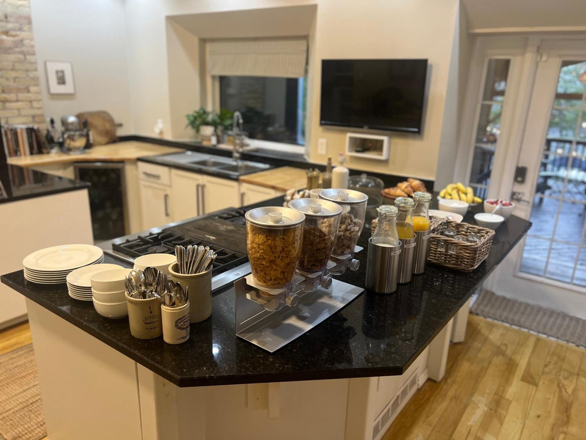 No. 5 East Bed and Breakfast Γουίνιπεγκ Εξωτερικό φωτογραφία